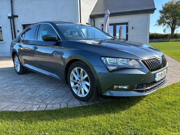 Skoda Superb Hatchback, Diesel, 2017, Grey