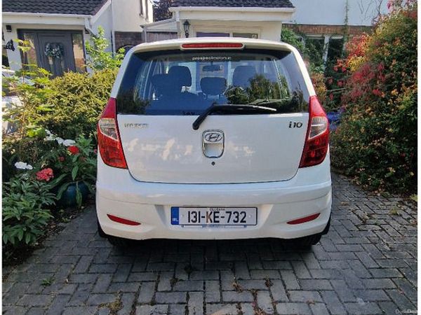 Hyundai i10 Hatchback, Petrol, 2013, White