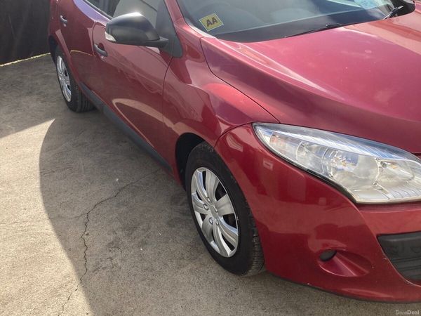 Renault Megane Hatchback, Diesel, 2012, Red
