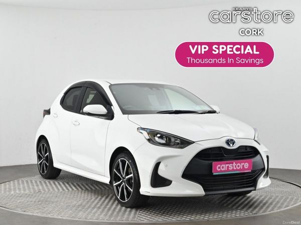 Toyota Yaris Hatchback, Petrol Hybrid, 2021, White
