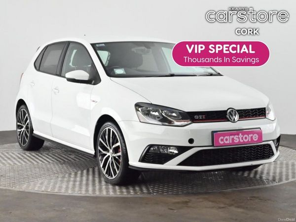 Volkswagen Polo Hatchback, Petrol, 2016, White