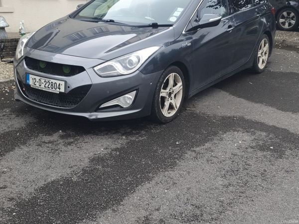 Hyundai i40 Estate/Jeep, Diesel, 2012, Grey