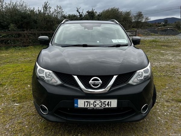 Nissan Qashqai SUV, Diesel, 2017, Black