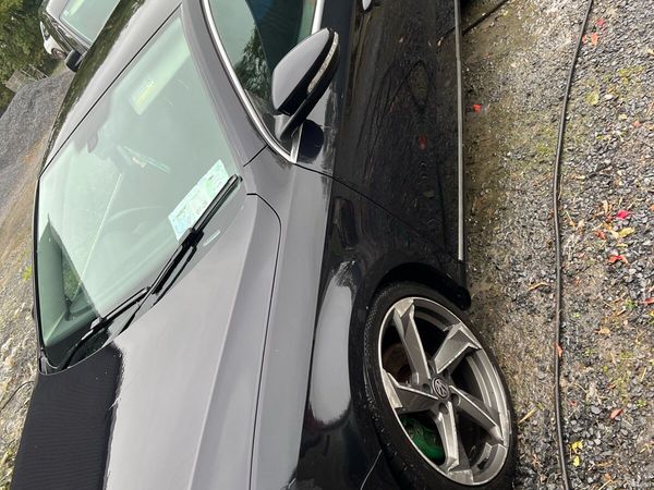 Volkswagen Passat Saloon, Diesel, 2011, Black
