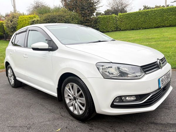 Volkswagen Polo Hatchback, Petrol, 2015, White
