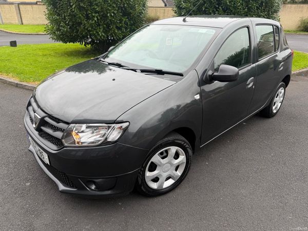 Dacia Sandero Hatchback, Petrol, 2017, Grey