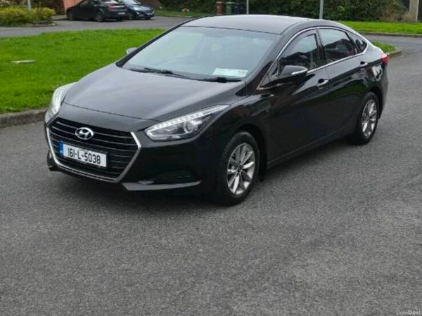 Hyundai i40 Saloon, Diesel, 2016, Black