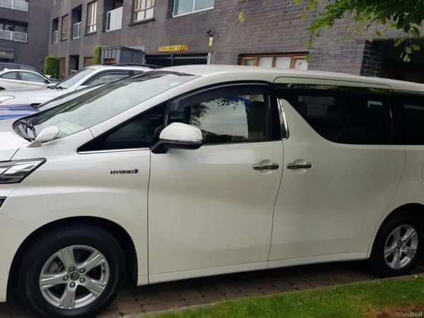 Toyota Vellfire Estate, Petrol Hybrid, 2016, White