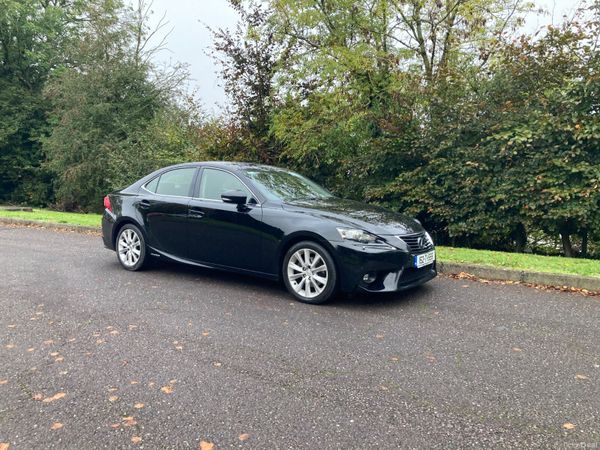 Lexus IS Saloon, Petrol Hybrid, 2015, Black