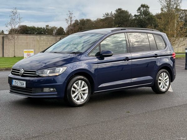 Volkswagen Touran MPV, Diesel, 2017, Blue
