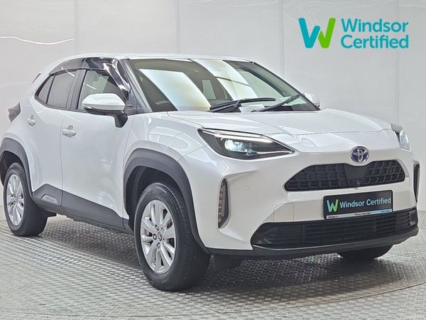 Toyota Yaris Cross SUV, Petrol Hybrid, 2023, White