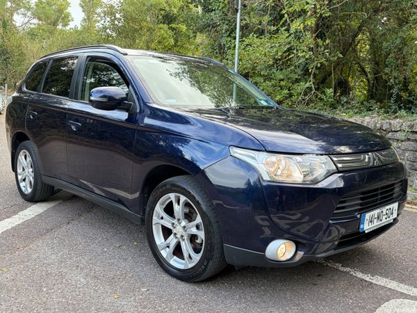 Mitsubishi Outlander SUV, Diesel, 2014, Blue
