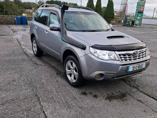 Subaru Forester SUV, Diesel, 2012, Silver