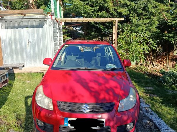 Suzuki SX4 SUV, Petrol, 2010, Red