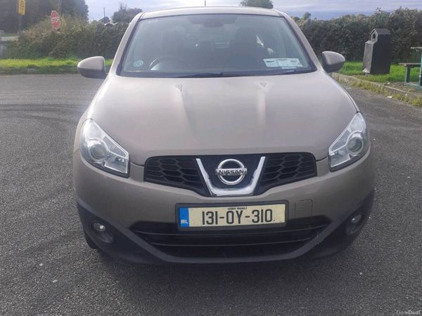 Nissan Qashqai SUV, Diesel, 2013, Brown