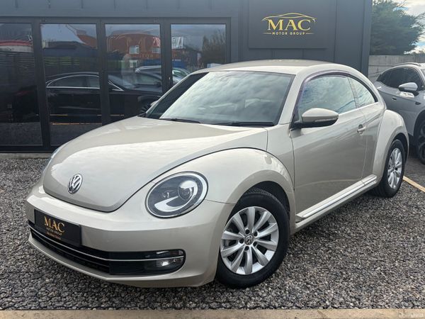 Volkswagen Beetle Hatchback, Petrol, 2016, Gold