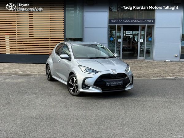 Toyota Yaris Hatchback, Petrol Hybrid, 2026, Grey
