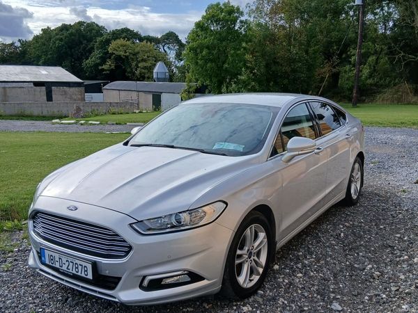 Ford Mondeo Hatchback, Diesel, 2018, Grey