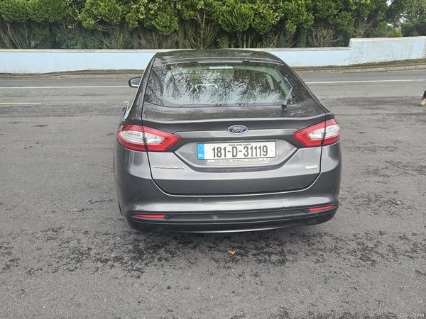 Ford Mondeo Hatchback, Diesel, 2018, Grey