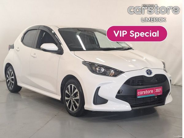 Toyota Yaris Hatchback, Petrol Hybrid, 2021, White