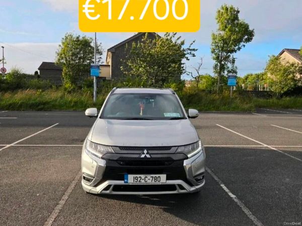 Mitsubishi Outlander SUV, Petrol Plug-in Hybrid, 2019, Grey