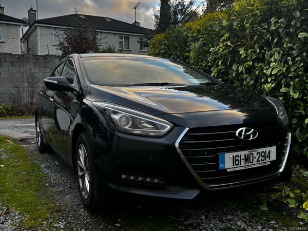 Hyundai i40 Saloon, Diesel, 2016, Black