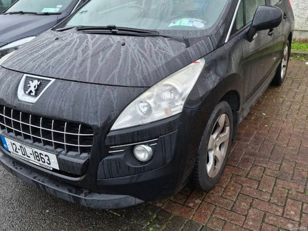 Peugeot 3008 MPV, Diesel, 2012, Black