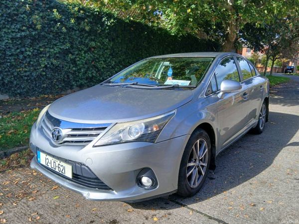 Toyota Avensis Saloon, Diesel, 2012, Grey