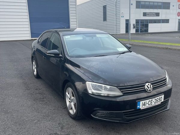 Volkswagen Jetta Saloon, Diesel, 2014, Black