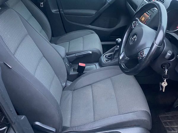 Volkswagen Golf Hatchback, Diesel, 2012, Black
