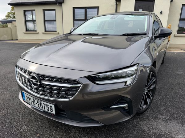 Opel Insignia Hatchback, Diesel, 2022, Grey