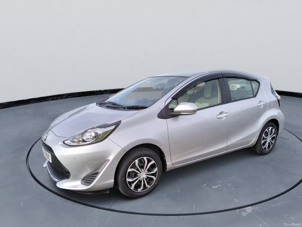 Toyota Prius Hatchback, Petrol Hybrid, 2021, Silver