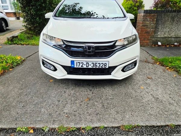 Honda Fit Hatchback, Petrol Hybrid, 2017, White