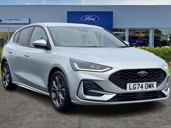 Ford Focus Hatchback, Petrol, 2024, Silver
