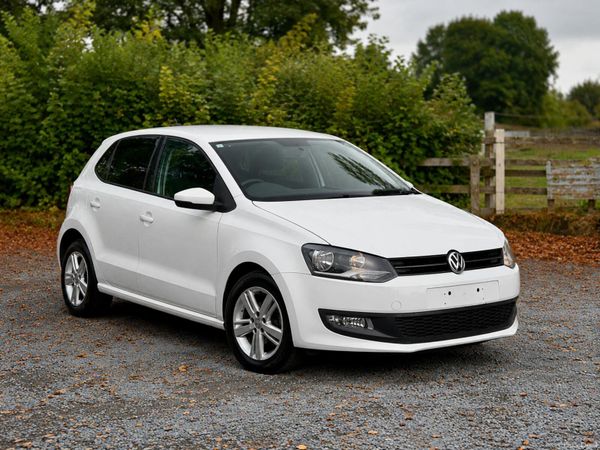 Volkswagen Polo Hatchback, Petrol, 2013, White