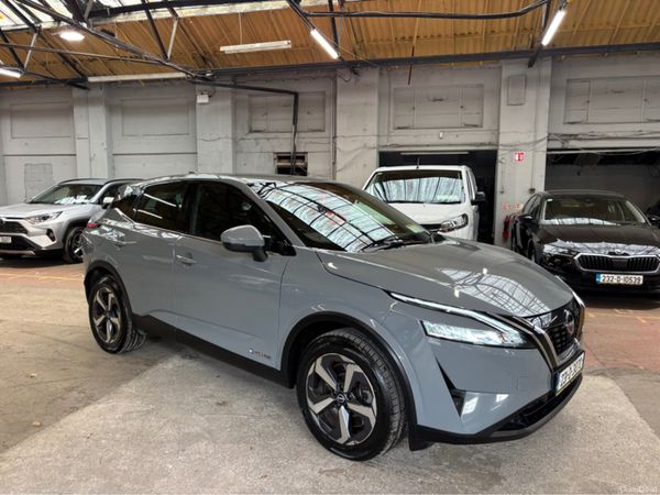 Nissan Qashqai MPV, Petrol, 2023, Grey