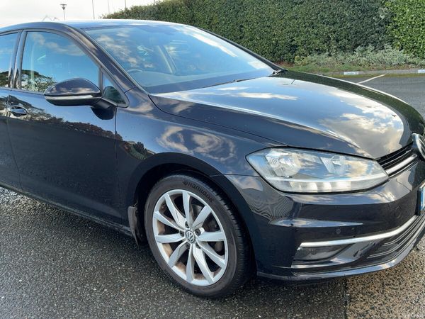Volkswagen Golf Estate, Petrol, 2019, Black