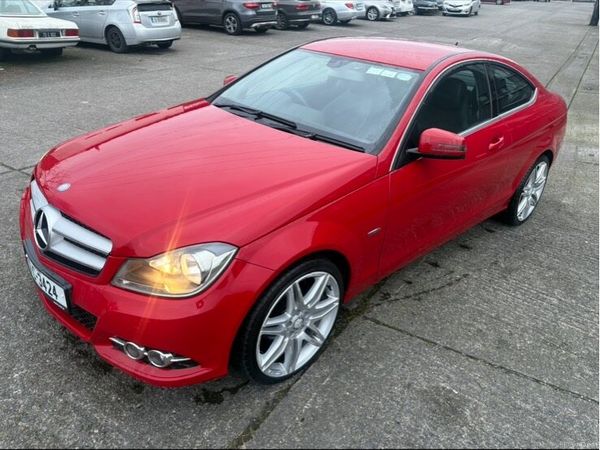 Mercedes-Benz C-Class Coupe, Petrol, 2012, Red