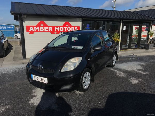 Toyota Yaris Hatchback, Petrol, 2010, Black