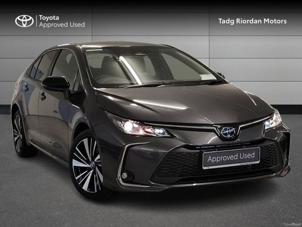 Toyota Corolla Saloon, Petrol Hybrid, 2026, Grey