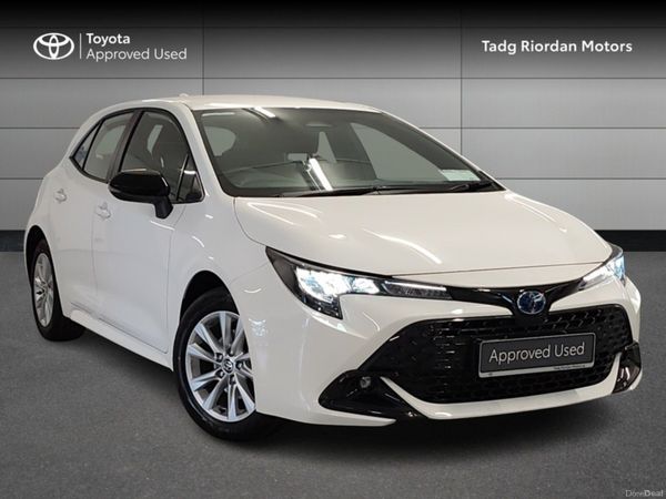 Toyota Corolla Hatchback, Petrol Hybrid, 2026, White