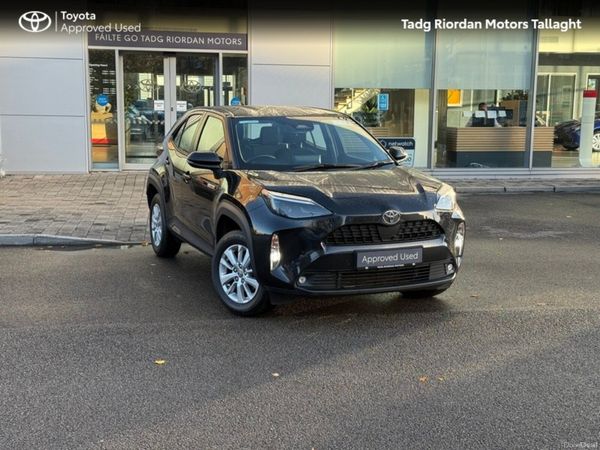 Toyota Yaris Cross Hatchback, Petrol Hybrid, 2024, Black