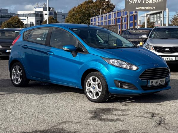 Ford Fiesta Hatchback, Petrol, 2015, Blue