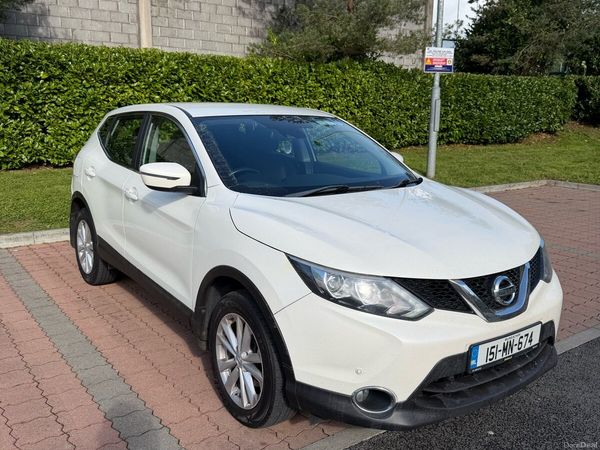 Nissan Qashqai Hatchback, Diesel, 2015, White