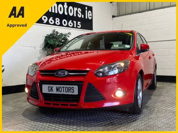 Ford Focus Hatchback, Diesel, 2013, Red