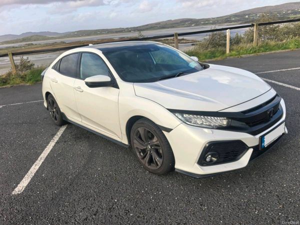 Honda Civic Hatchback, Petrol, 2017, White