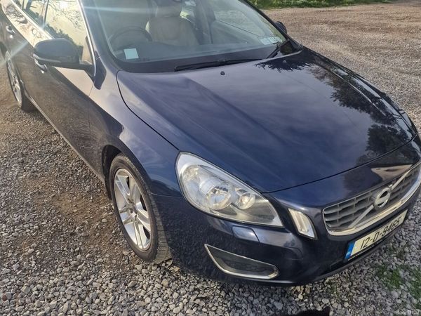 Volvo V60 Estate, Diesel, 2012, Blue