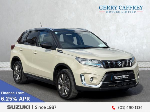 Suzuki Vitara SUV, Petrol, 2023, Beige