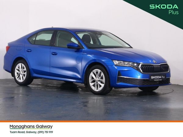 Skoda Octavia Hatchback, Diesel, 2024, Blue