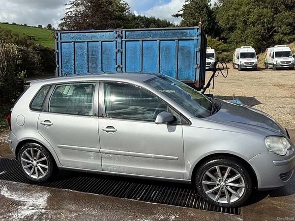 Volkswagen Polo Hatchback, Diesel, 2008, Silver
